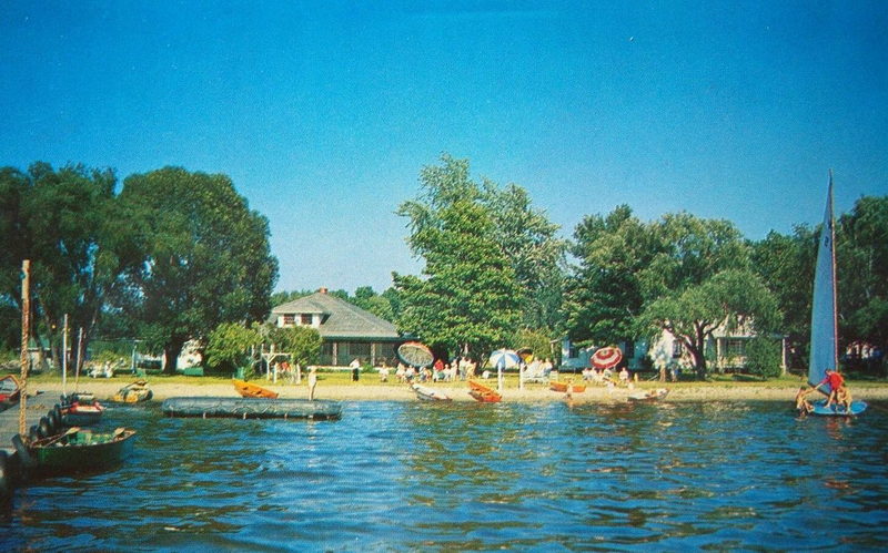 White Lake Villa Resort - Postcard (newer photo)